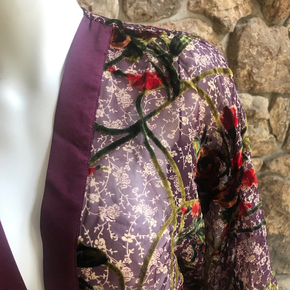 Band of Gypsies Floral Velvet Open Front Robe Cardigan Women's Size XS/S - Picture 4 of 8